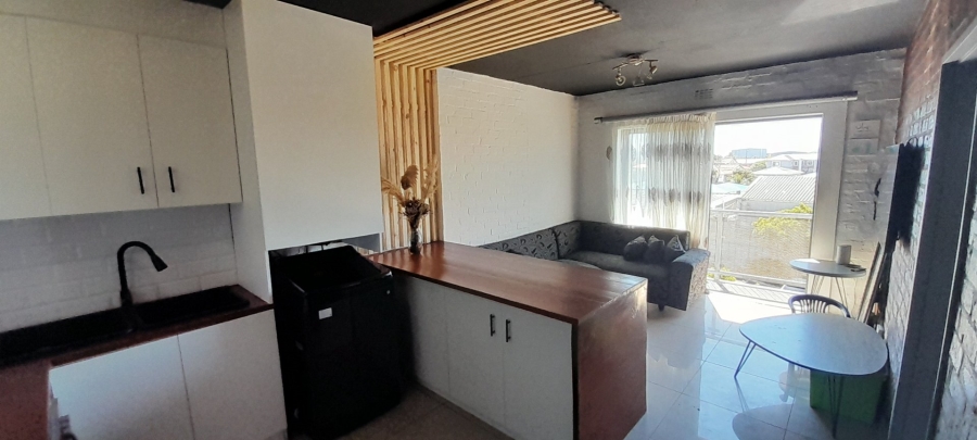 2 Bedroom Property for Sale in Brooklyn Western Cape